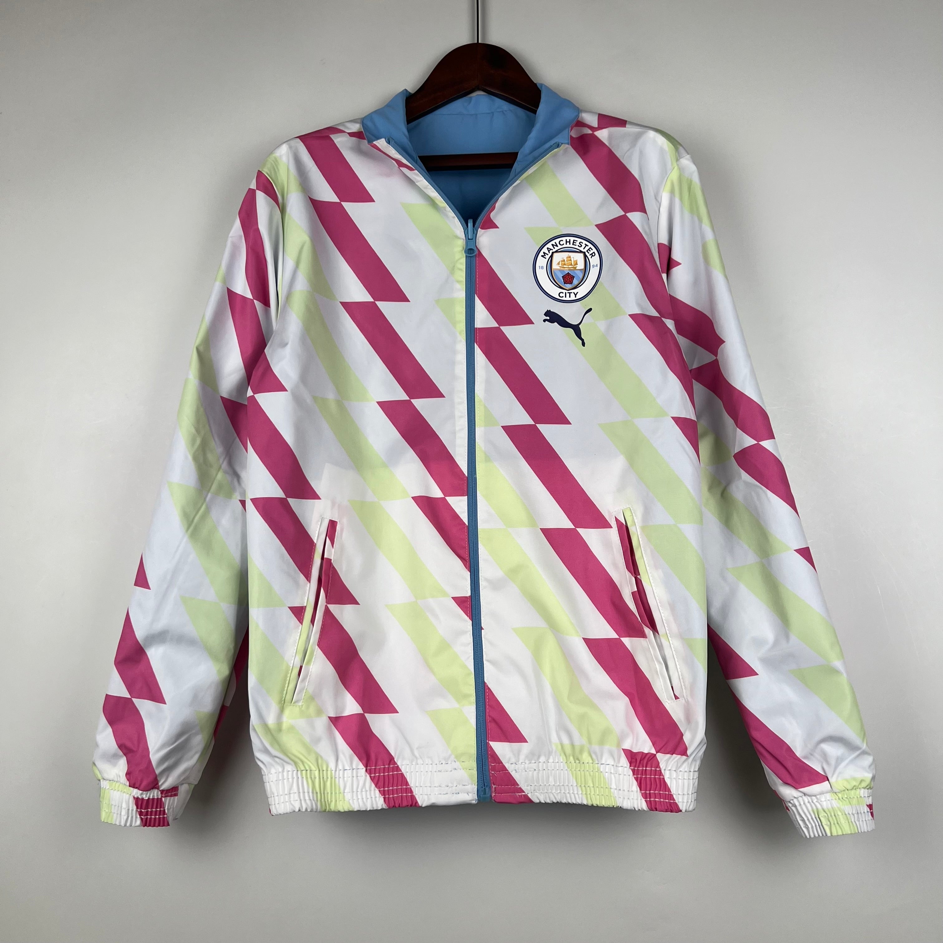 23/24 Manchester City Trench Coat Reversible