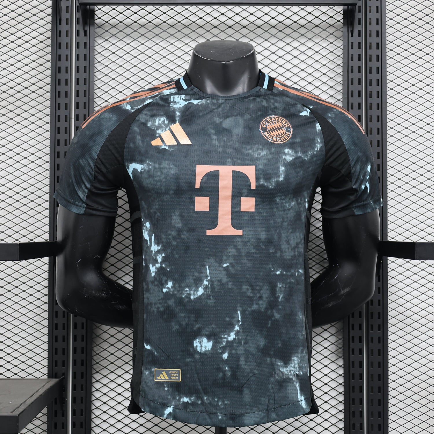 Bayern Munich Away 2024/25