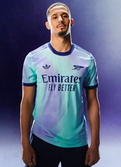 Arsenal 2024/2025 third kit