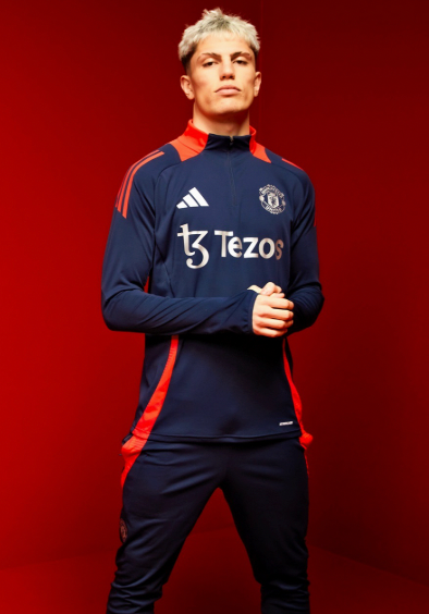 Manchester United Tracksuit 2025 Navy